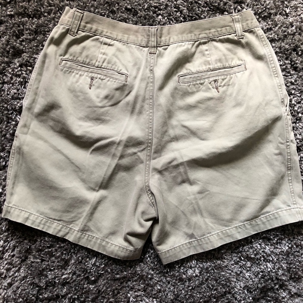 Old Navy Tan Khaki Shorts - Picture 2 of 3